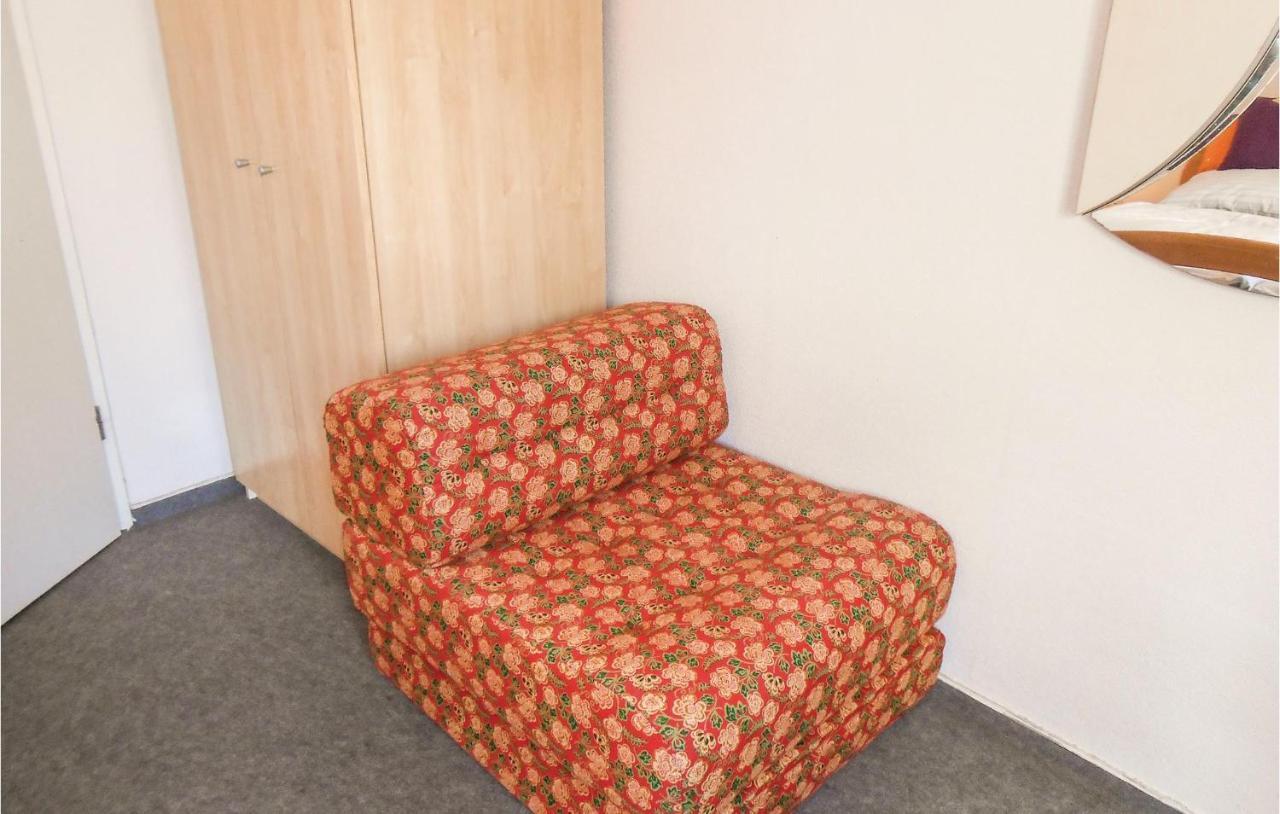 1 Bedroom Nice Apartment In Flueggendorf Klausdorf  Εξωτερικό φωτογραφία
