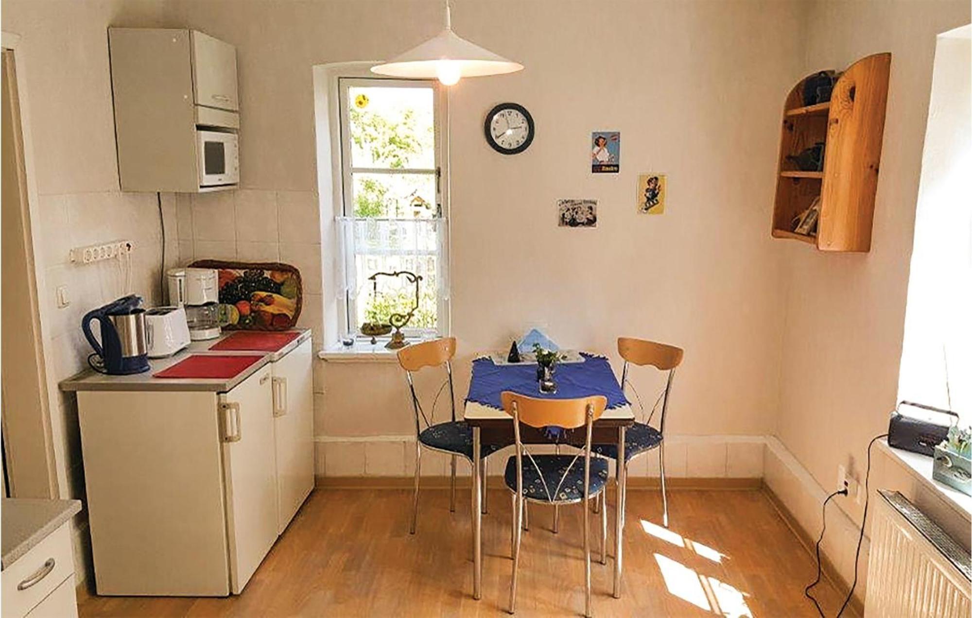 1 Bedroom Nice Apartment In Flueggendorf Klausdorf  Εξωτερικό φωτογραφία
